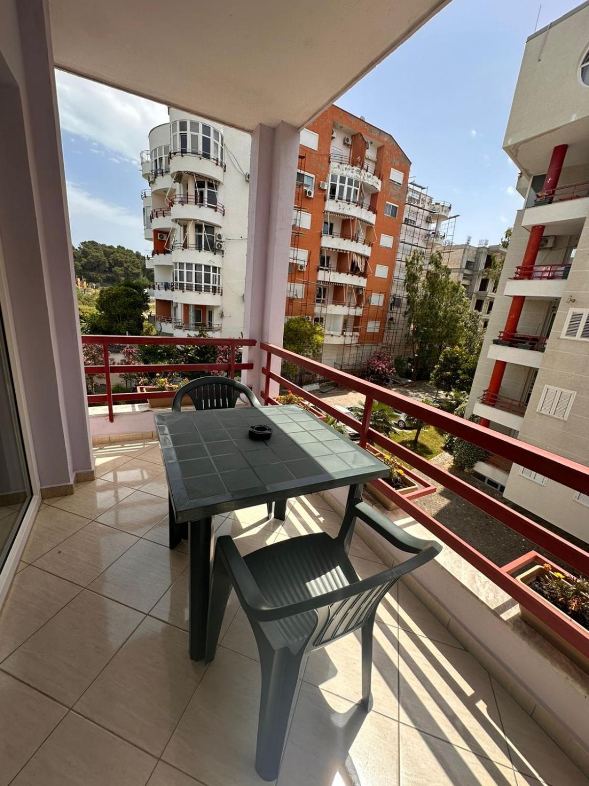 Tuttomondo Apartament Golem (Tirana)